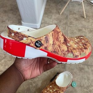 KFC Crocs